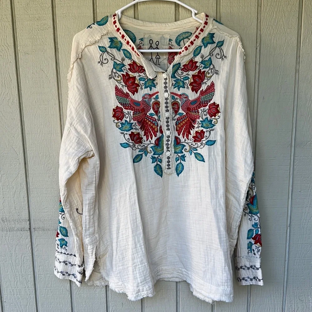 Johnny Was NWT embroidered blouse Deangelo Gauze top - Picture 2 of 9